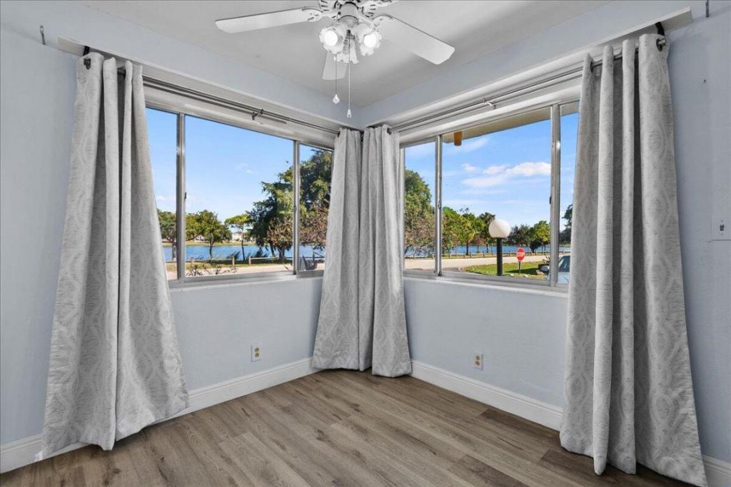 2004 Lake Osborne Drive, Unit 1, Lake Worth Beach, FL 33461 Photo