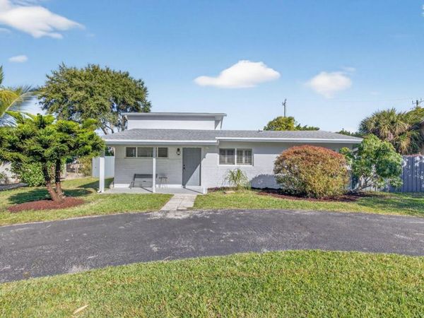 379 NW 23rd Street, Boca Raton, FL 33431