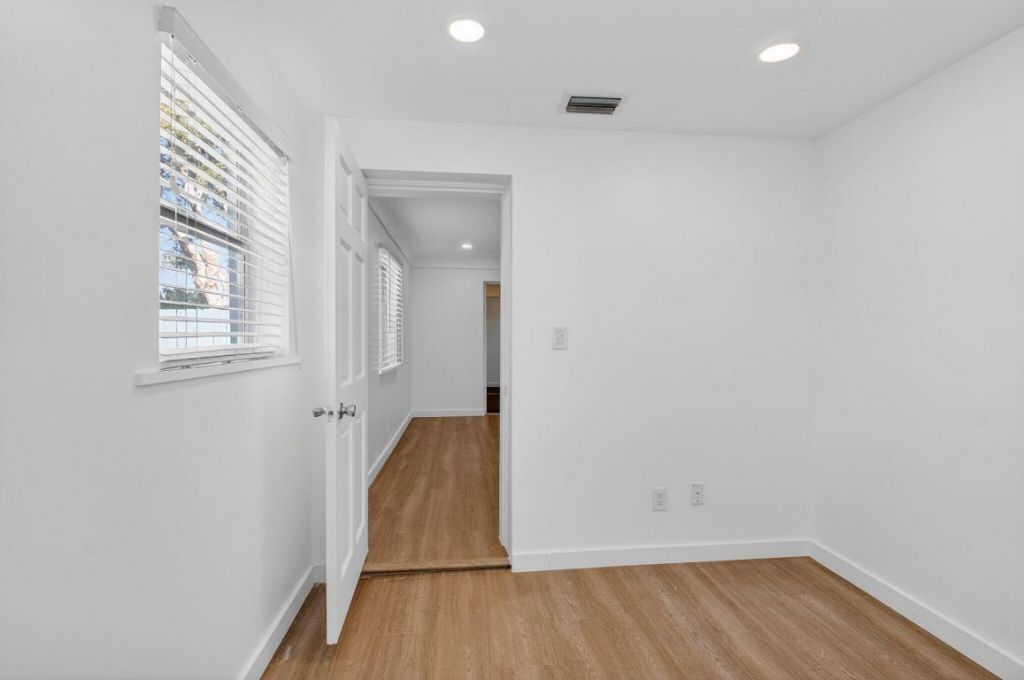 379 NW 23rd Street, Boca Raton, FL 33431 Photo