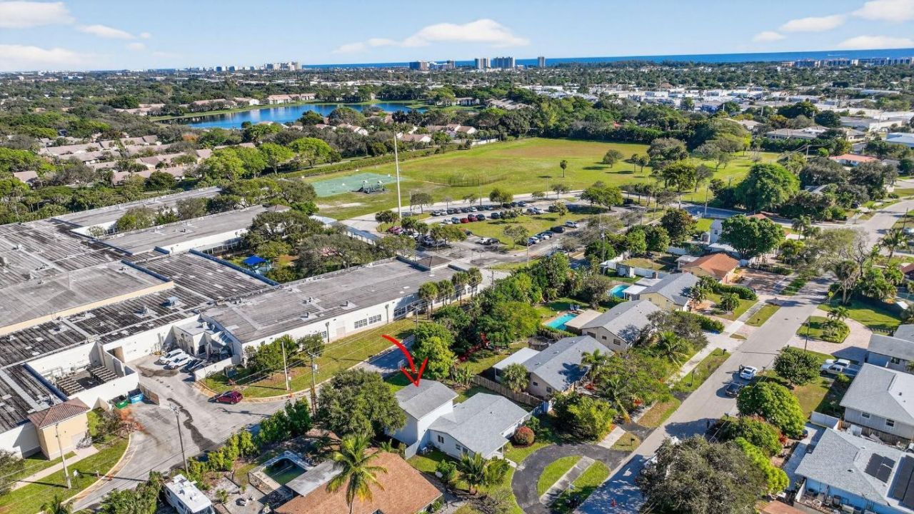 379 NW 23rd Street, Boca Raton, FL 33431 Photo