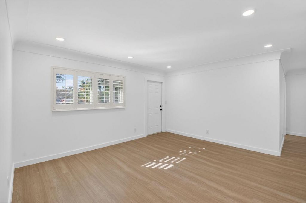 379 NW 23rd Street, Boca Raton, FL 33431 Photo