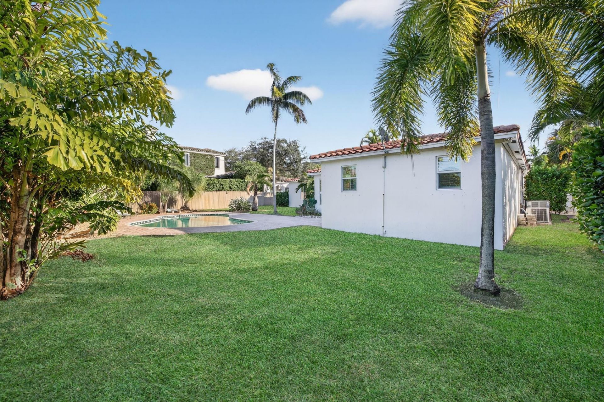 2317 NE 12th Street, Fort Lauderdale, FL 33304 Photo