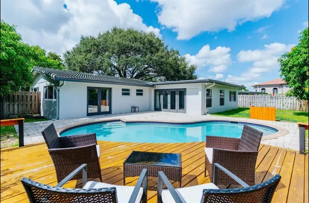 2521 NE 51st Street, Lighthouse Point, FL 33064 Photo