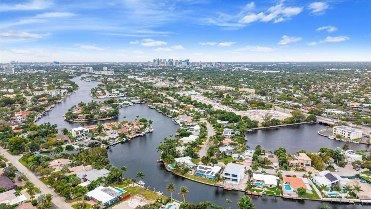 2464 NE 22nd Terrace, Fort Lauderdale, FL 33305 Photo