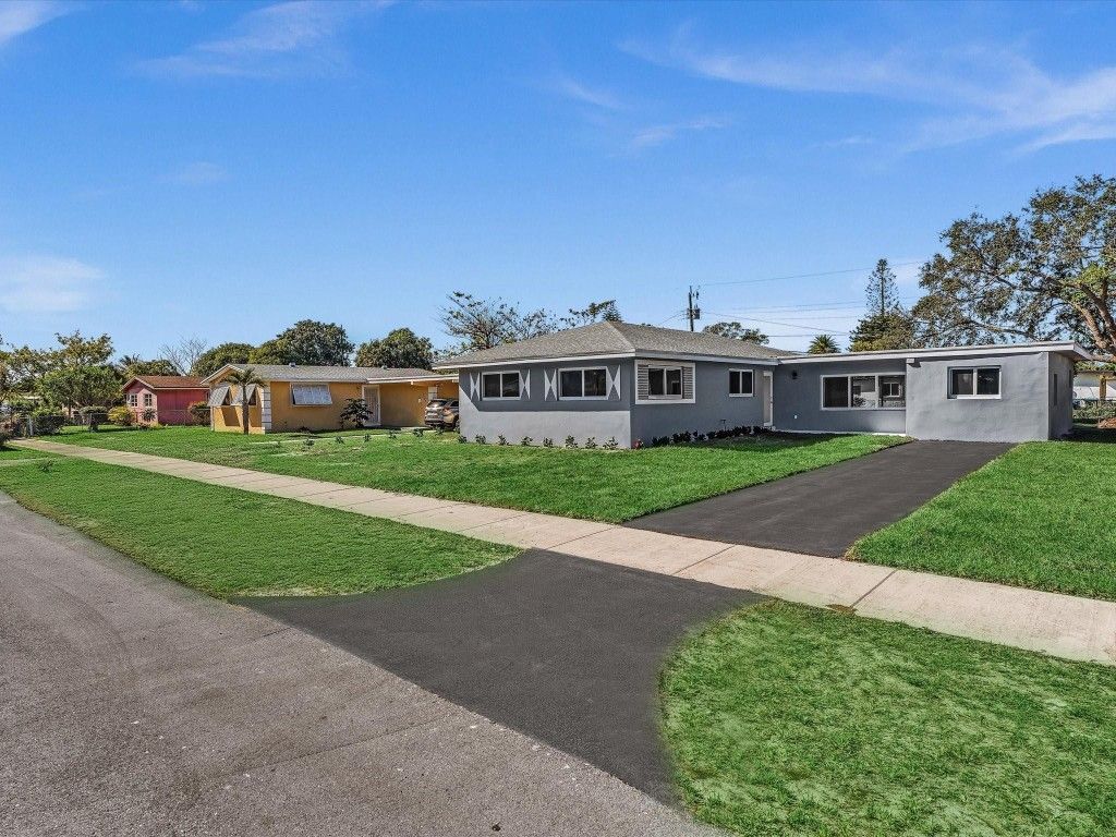 17800 NW 11th Ave, Miami Gardens, FL 33169 Photo