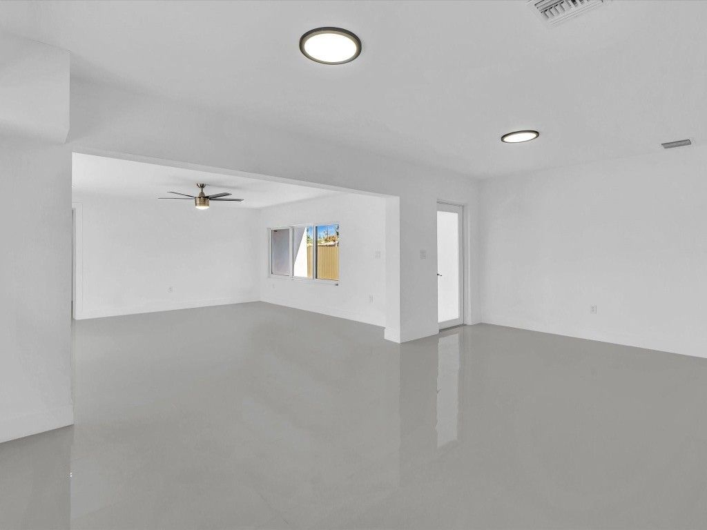 17800 NW 11th Ave, Miami Gardens, FL 33169 Photo