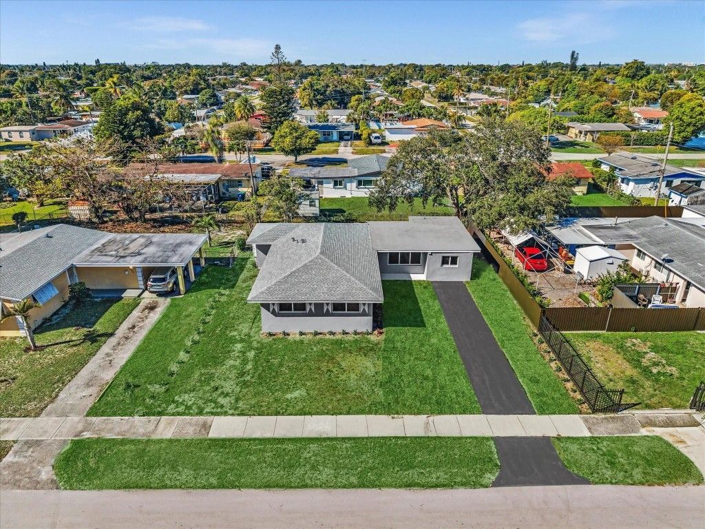 17800 NW 11th Ave, Miami Gardens, FL 33169 Photo