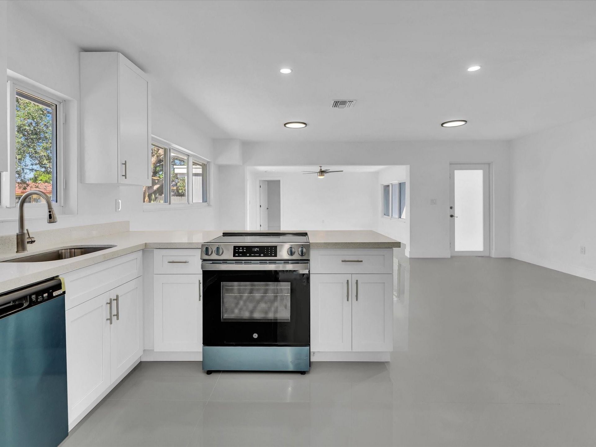 17800 NW 11th Avenue, Miami Gardens, FL 33169 Photo