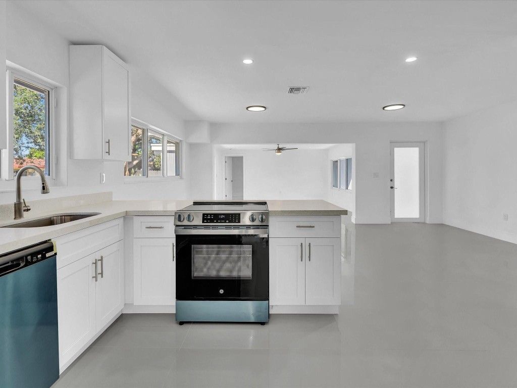 17800 NW 11th Ave, Miami Gardens, FL 33169 Photo