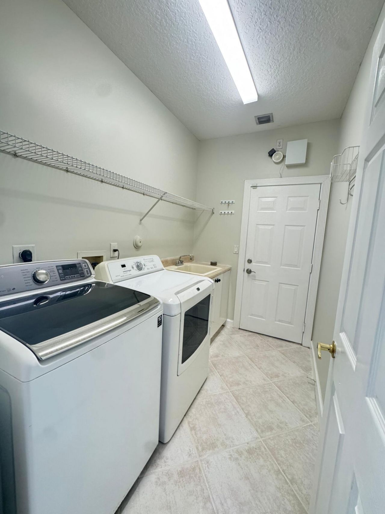 6740 NW 105th Lane, Parkland, FL 33076 Photo