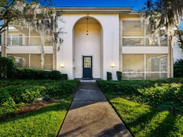 3404 LATANIA DRIVE, Unit 323, TAMPA, FL 33618