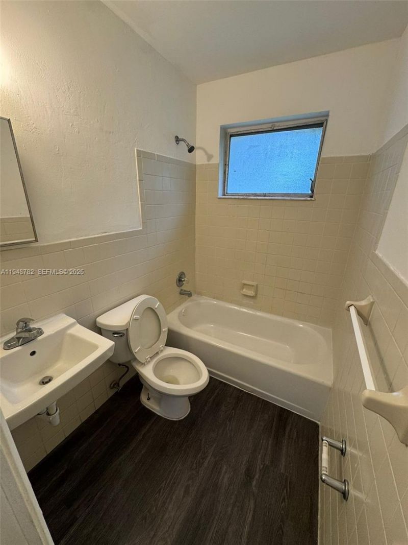 844 NW 18th Ave, Fort Lauderdale, FL 33311 Photo