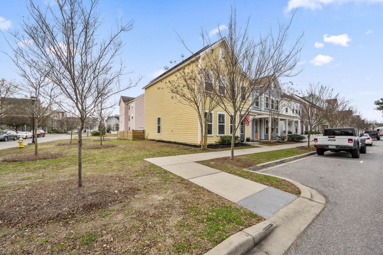 1734 Indy Drive Photo 2