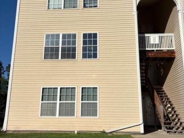 221A HIGHLAND BOULEVARD, Unit A, NEW CASTLE, DE 19720