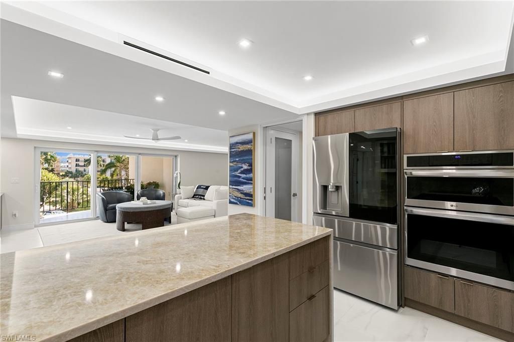 3951 Gulf Shore Blvd N, Unit 205, Naples, FL 34103 Photo