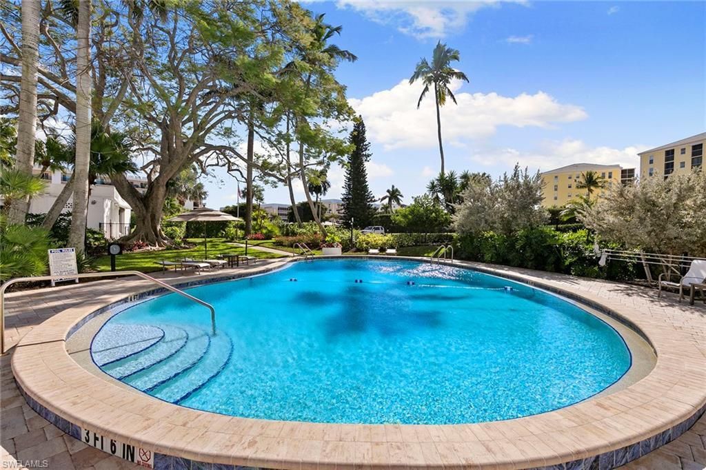 3951 Gulf Shore Blvd N, Unit 205, Naples, FL 34103 Photo