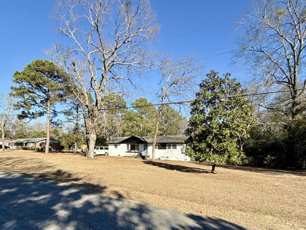 104 Sandy Run Drive, Warner Robins, GA 31088