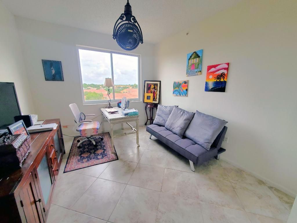 1000 Scotia Drive, Unit 605, Hypoluxo, FL 33462 Photo
