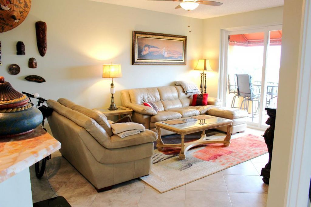 1000 Scotia Drive, Unit 605, Hypoluxo, FL 33462 Photo