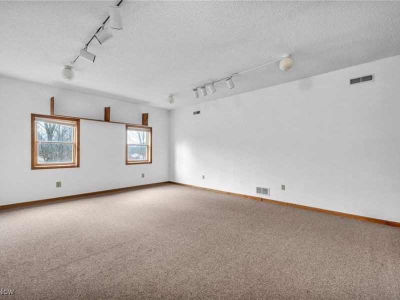 4020 Colorado Avenue, Sheffield, OH 44054 Photo 20