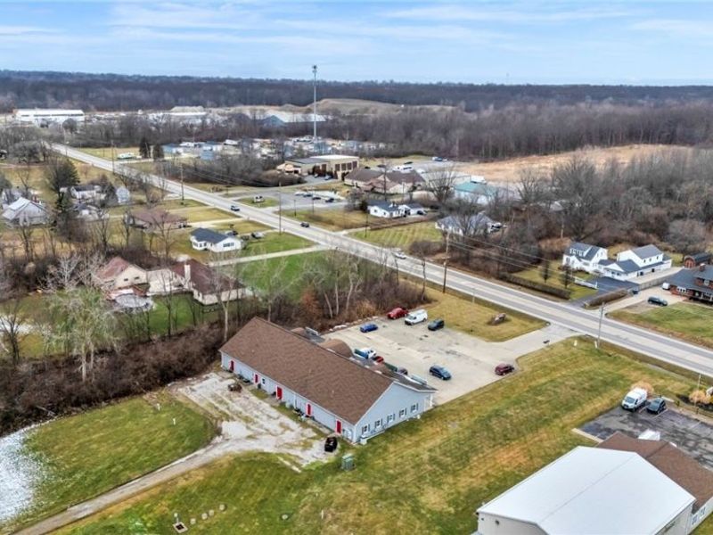 4020 Colorado Avenue, Sheffield, OH 44054 Photo 9