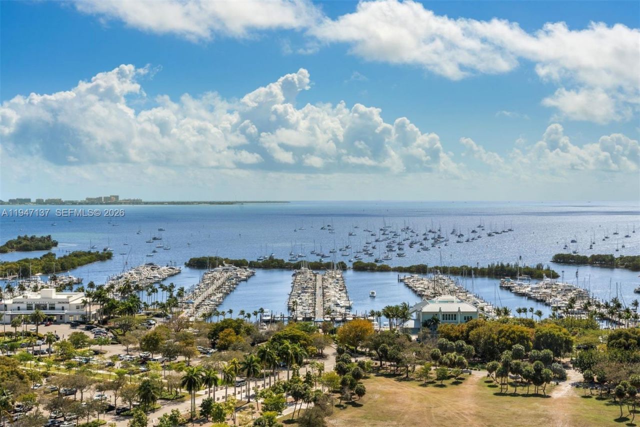 3400 SW 27th Ave, Unit 1902, Miami, FL 33133 Photo