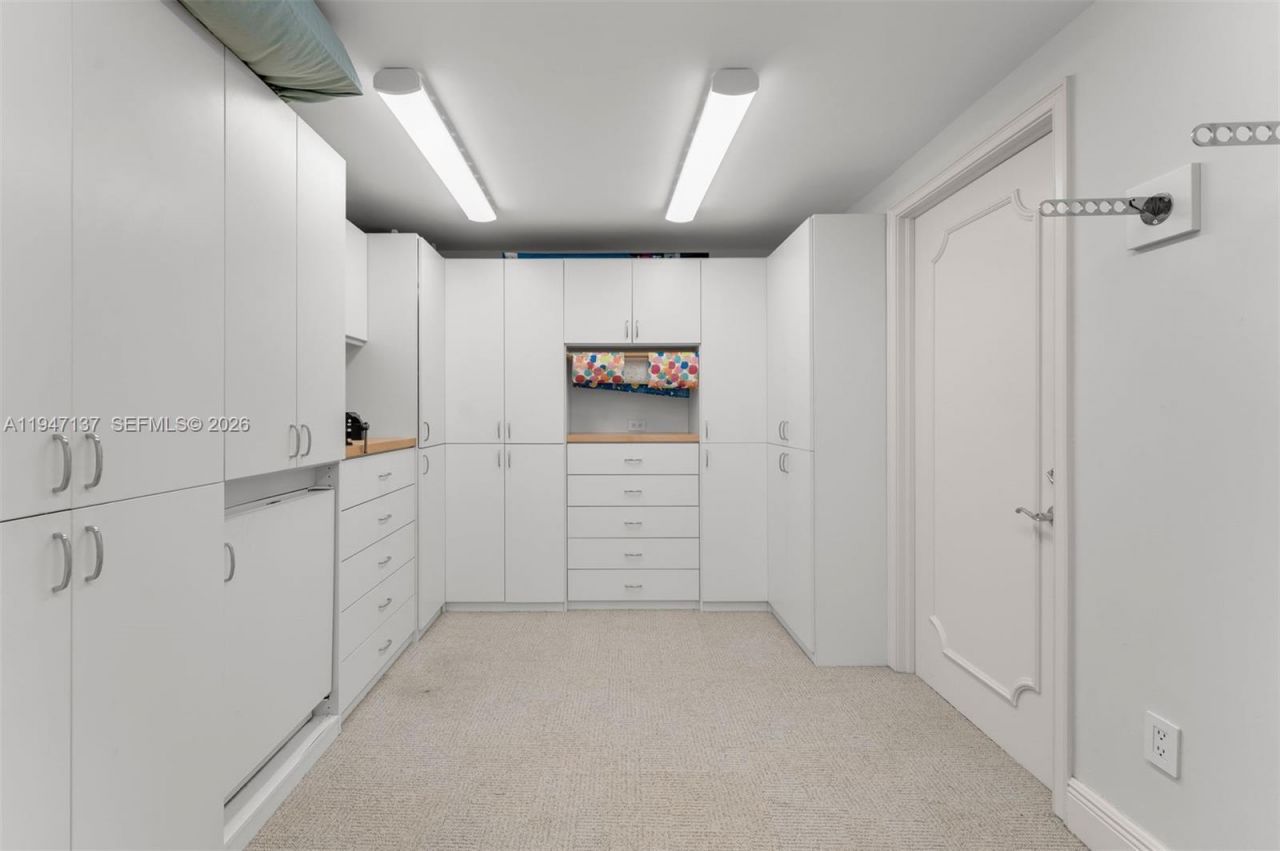 3400 SW 27th Ave, Unit 1902, Miami, FL 33133 Photo