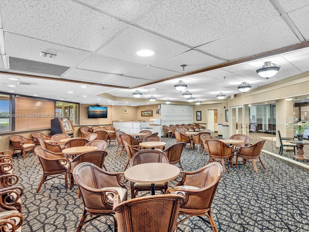 9420 S Hollybrook Lake Dr, Unit 302, Pembroke Pines, FL 33025 Photo