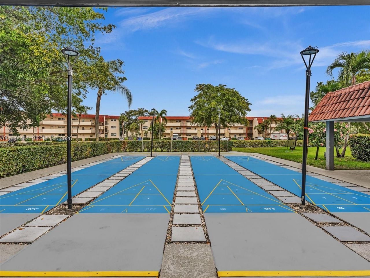 9420 S Hollybrook Lake Dr, Unit 302, Pembroke Pines, FL 33025 Photo