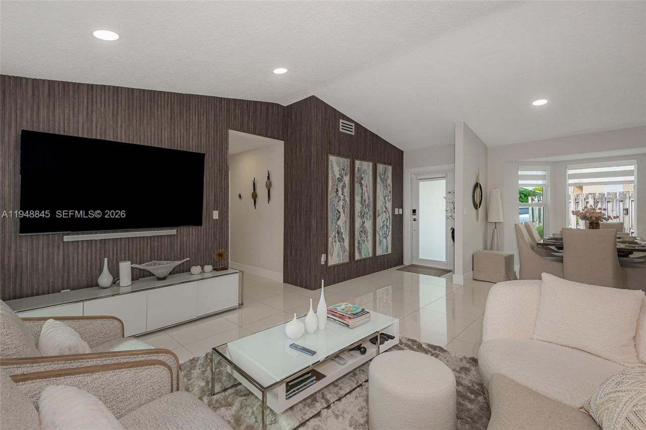 22173 SW 98th Ct, Cutler Bay, FL 33190 Photo