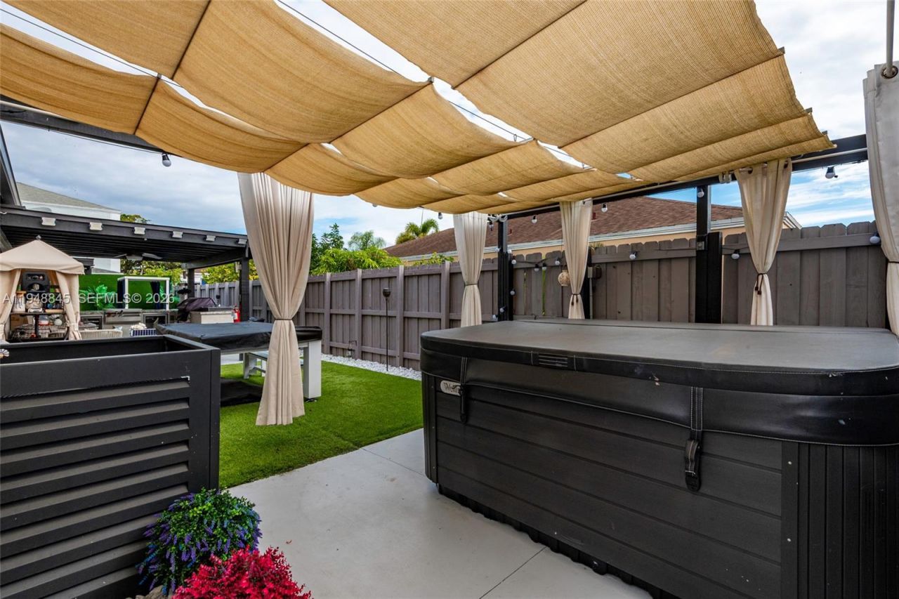 22173 SW 98th Ct, Cutler Bay, FL 33190 Photo