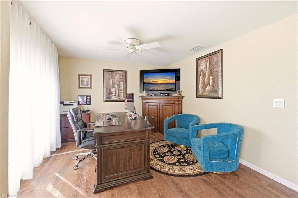 609 SE 16th Ter, Cape Coral, FL 33990 Photo