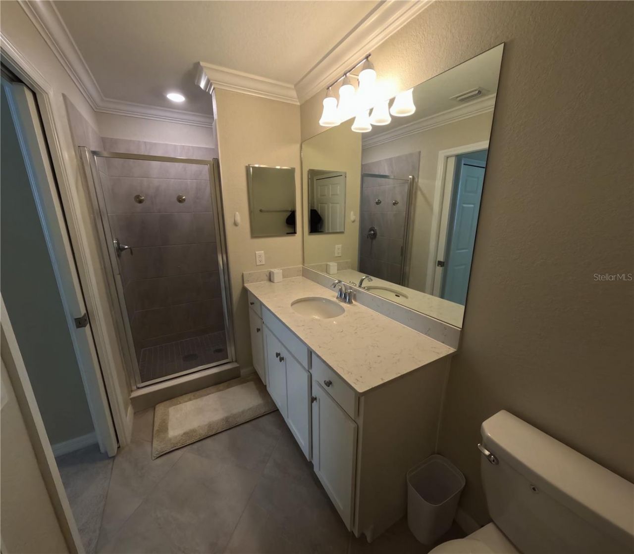 17626 Gawthrop Drive, Unit 201, Bradenton, FL 34211 Photo