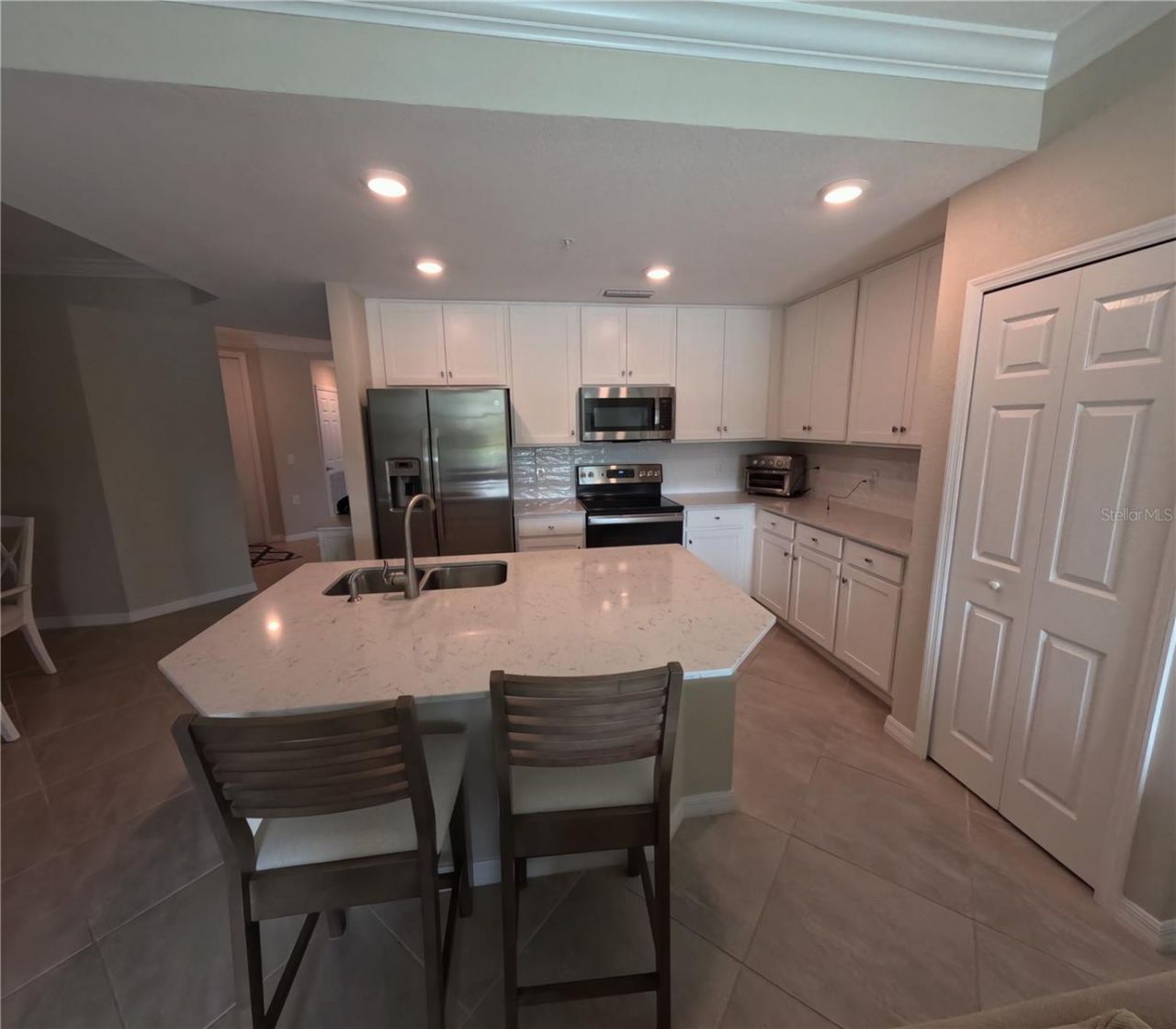 17626 Gawthrop Drive, Unit 201, Bradenton, FL 34211 Photo