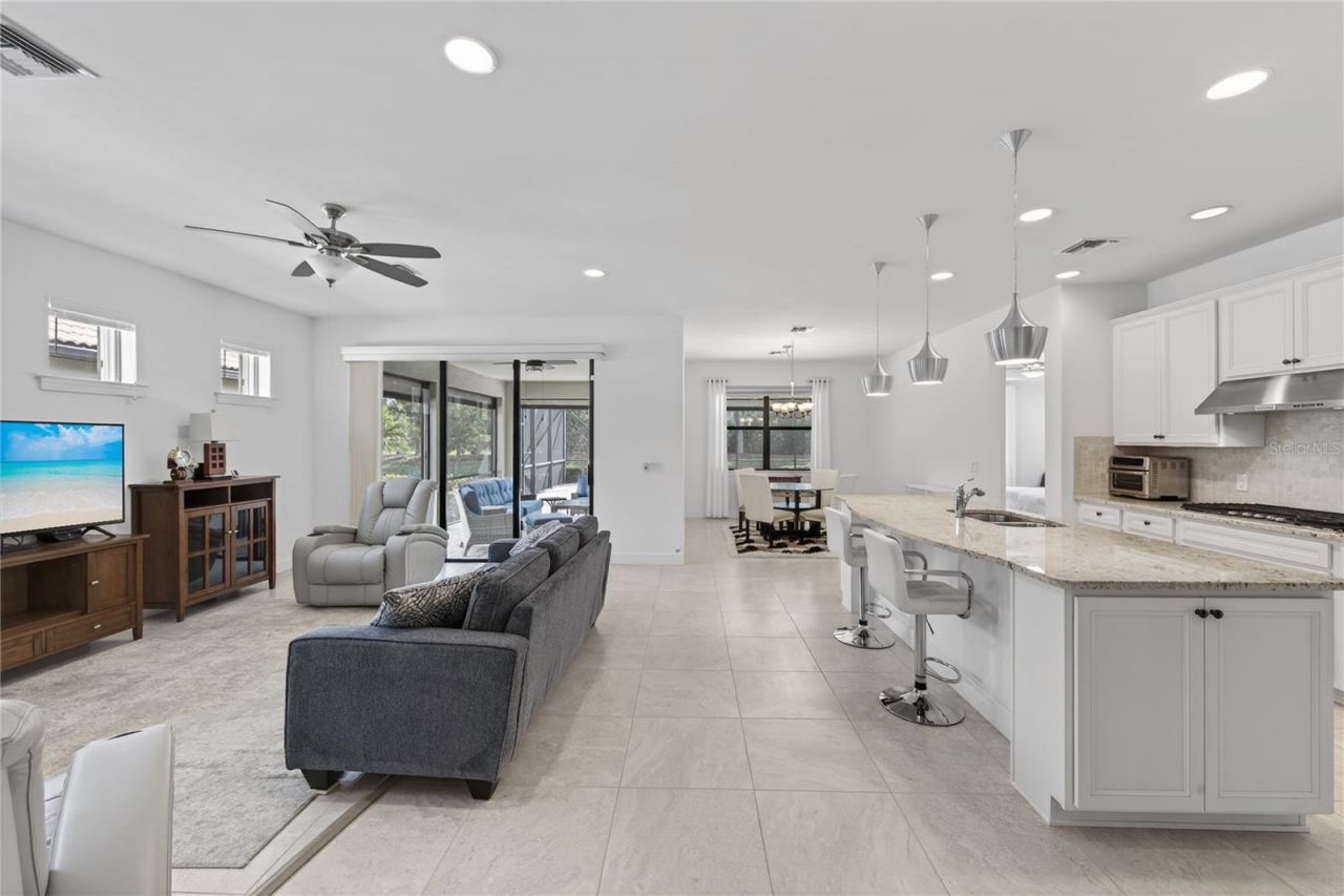 17114 Seaford Way, Bradenton, FL 34202 Photo