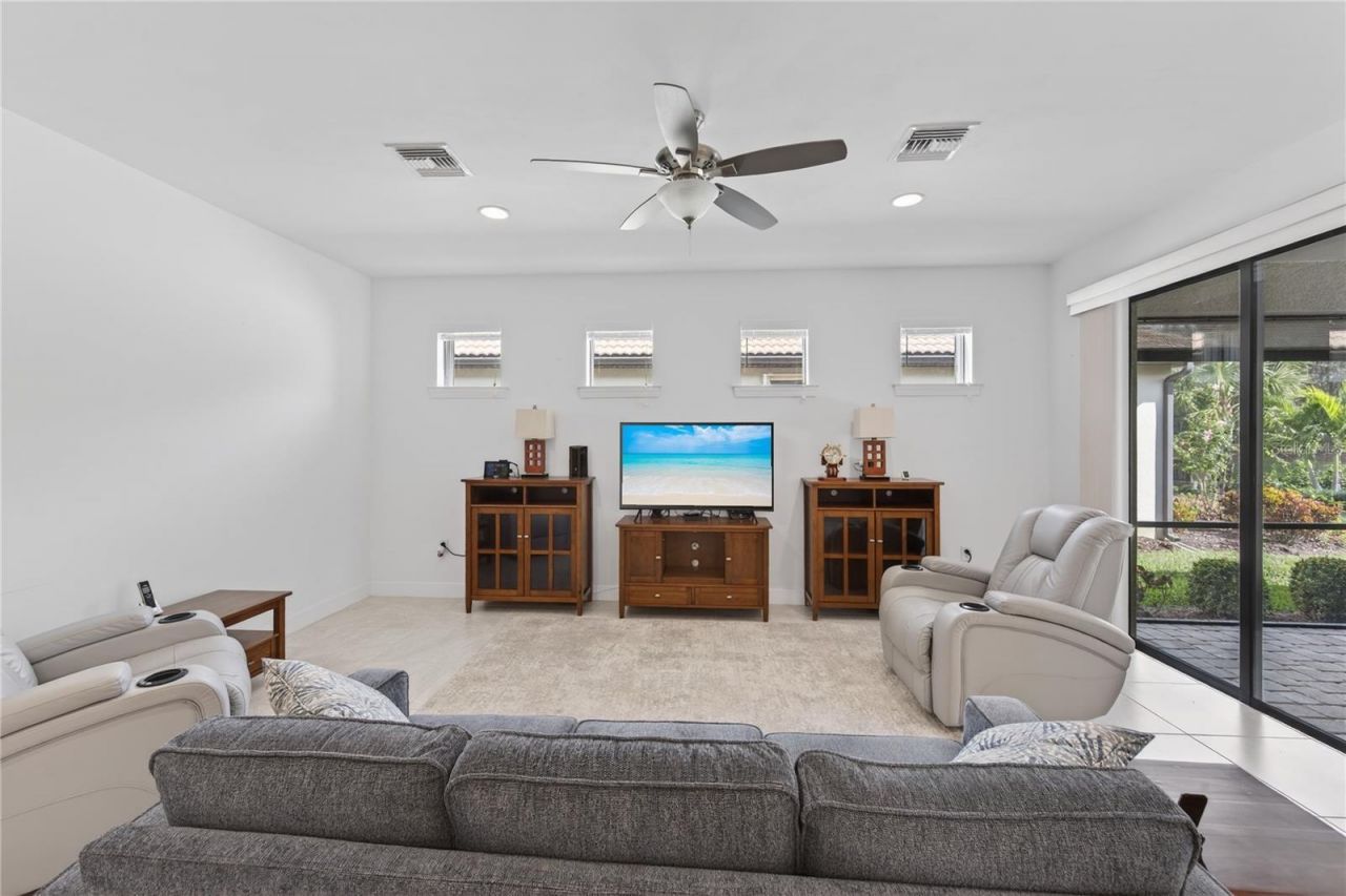 17114 Seaford Way, Bradenton, FL 34202 Photo