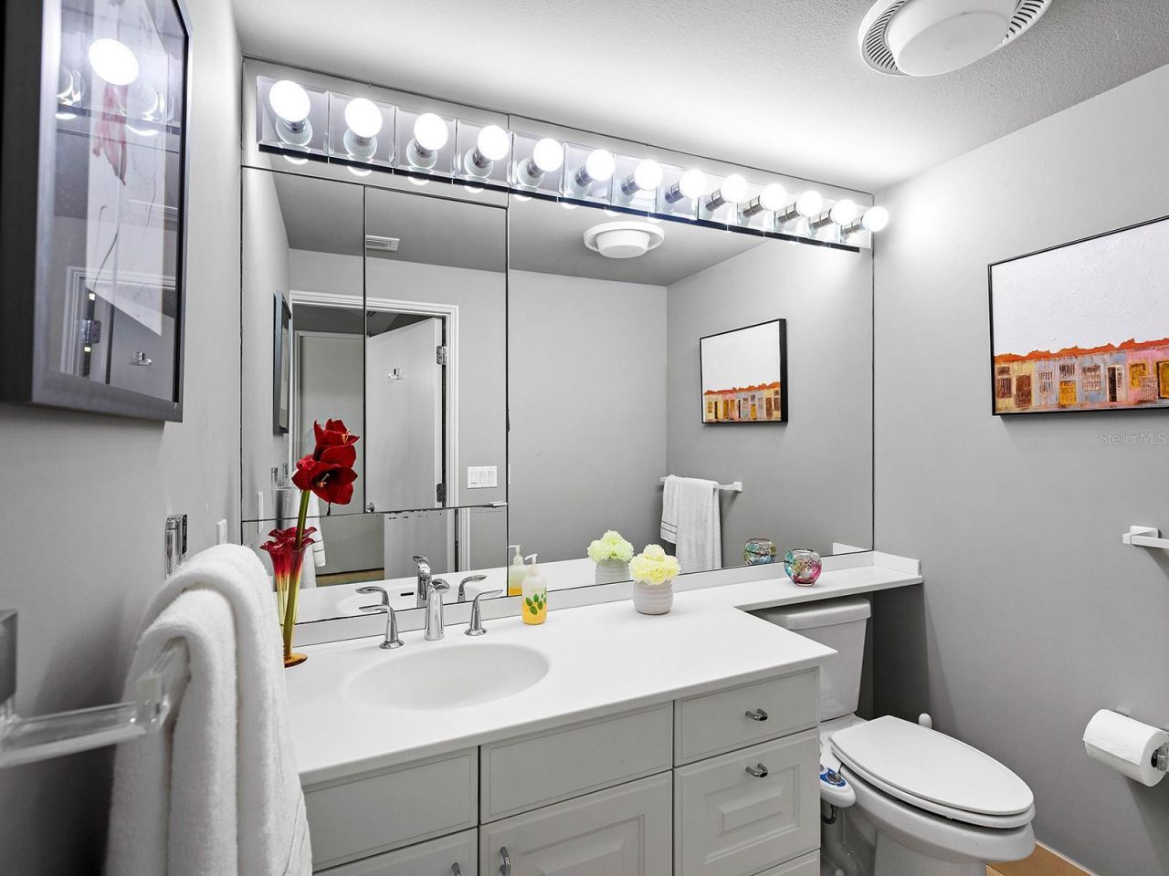 3040 Grand Bay Boulevard, Unit 213, Longboat Key, FL 34228 Photo