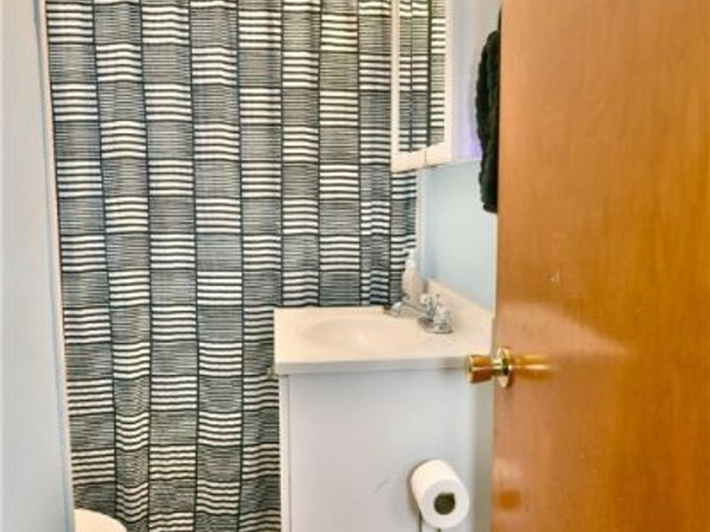 1722 Bradford Street NW, Warren, OH 44485 Photo 33