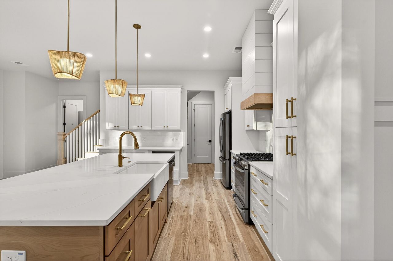 3633 Happyland Boulevard Photo 19