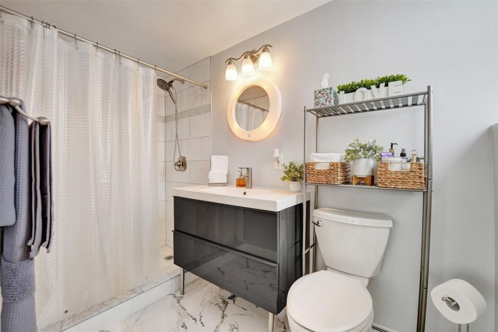 1900 S Ocean Drive, Unit 301, Fort Lauderdale, FL 33316 Photo