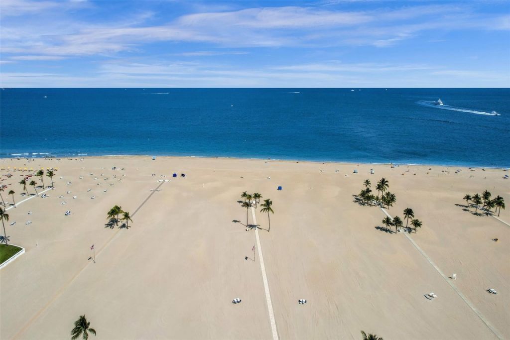 1900 S Ocean Drive, Unit 301, Fort Lauderdale, FL 33316 Photo