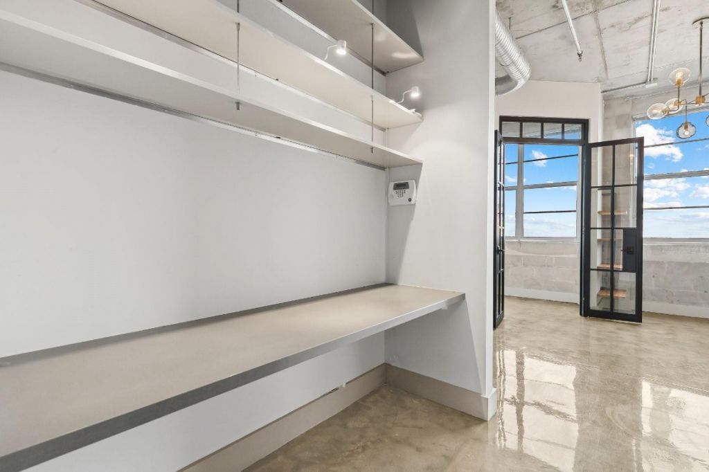 445 N Andrews Avenue, Unit 404, Fort Lauderdale, FL 33301 Photo