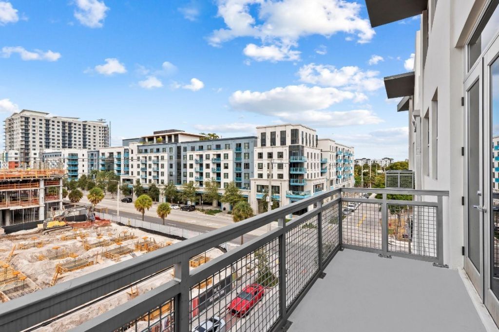 445 N Andrews Avenue, Unit 404, Fort Lauderdale, FL 33301 Photo