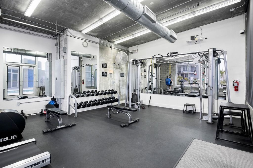 445 N Andrews Avenue, Unit 404, Fort Lauderdale, FL 33301 Photo