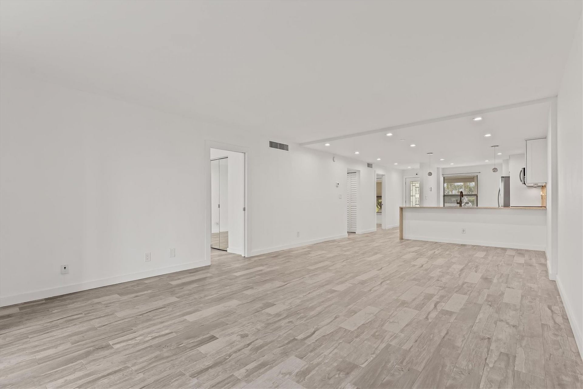 1629 Riverview Road, Unit 120, Deerfield Beach, FL 33441 Photo