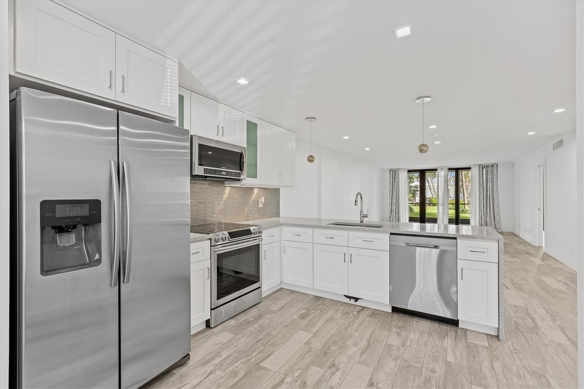 1629 Riverview Road, Unit 120, Deerfield Beach, FL 33441 Photo