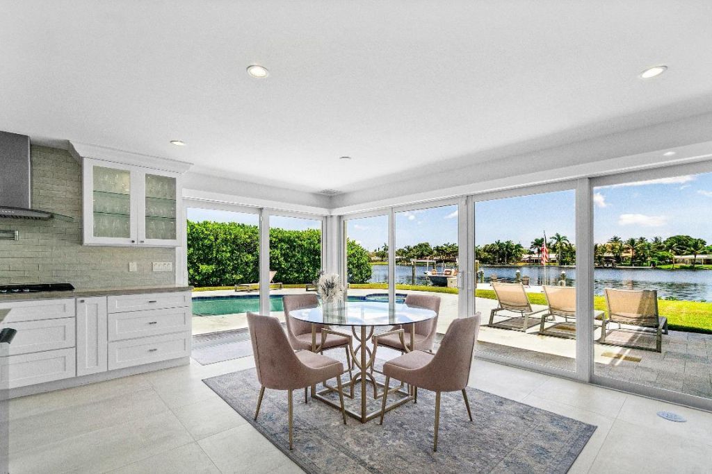 7150 W Lake Drive, Lake Clarke Shores, FL 33406 Photo