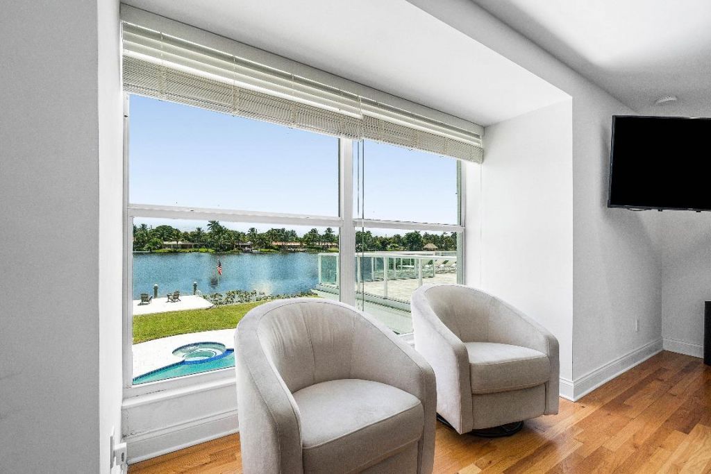 7150 W Lake Drive, Lake Clarke Shores, FL 33406 Photo