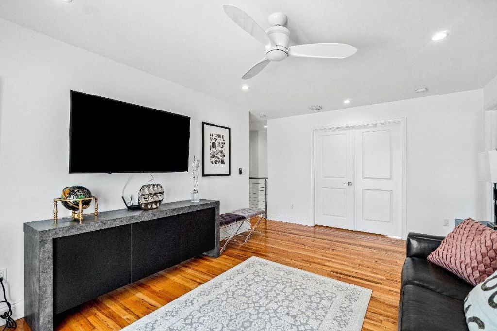 7150 W Lake Drive, Lake Clarke Shores, FL 33406 Photo