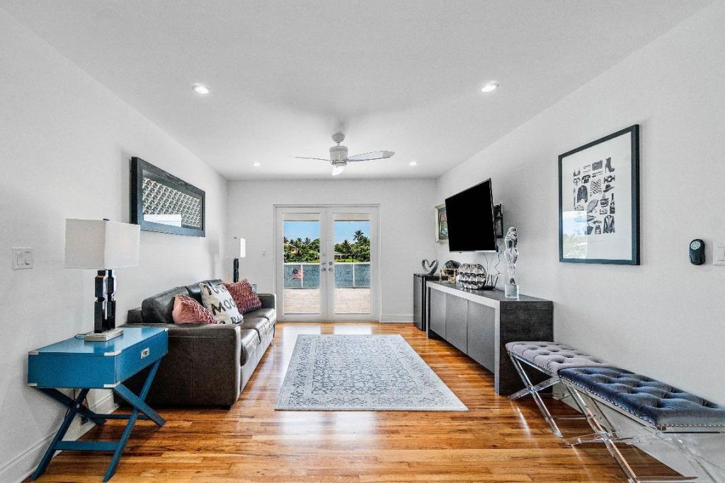 7150 W Lake Drive, Lake Clarke Shores, FL 33406 Photo